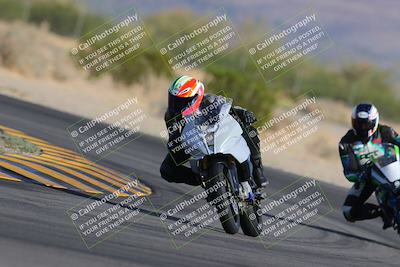 media/Nov-05-2022-SoCal Trackdays (Sat) [[f8d9b725ab]]/Turn 5 (940am)/